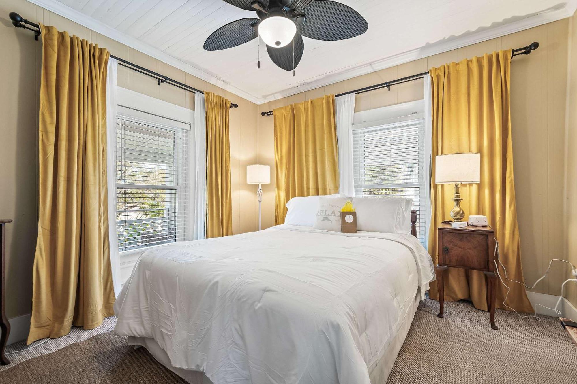 Old Carrabelle Hotel Hemingway Suite Bagian luar foto